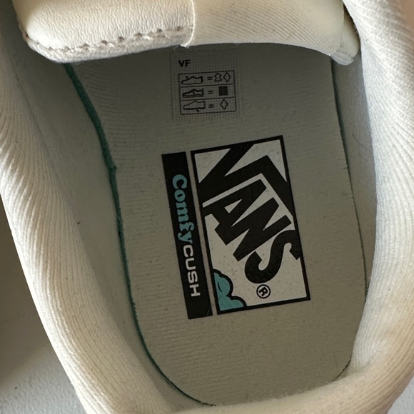 Vans Off-White and Beige Sneakers - Picture 2 of 8